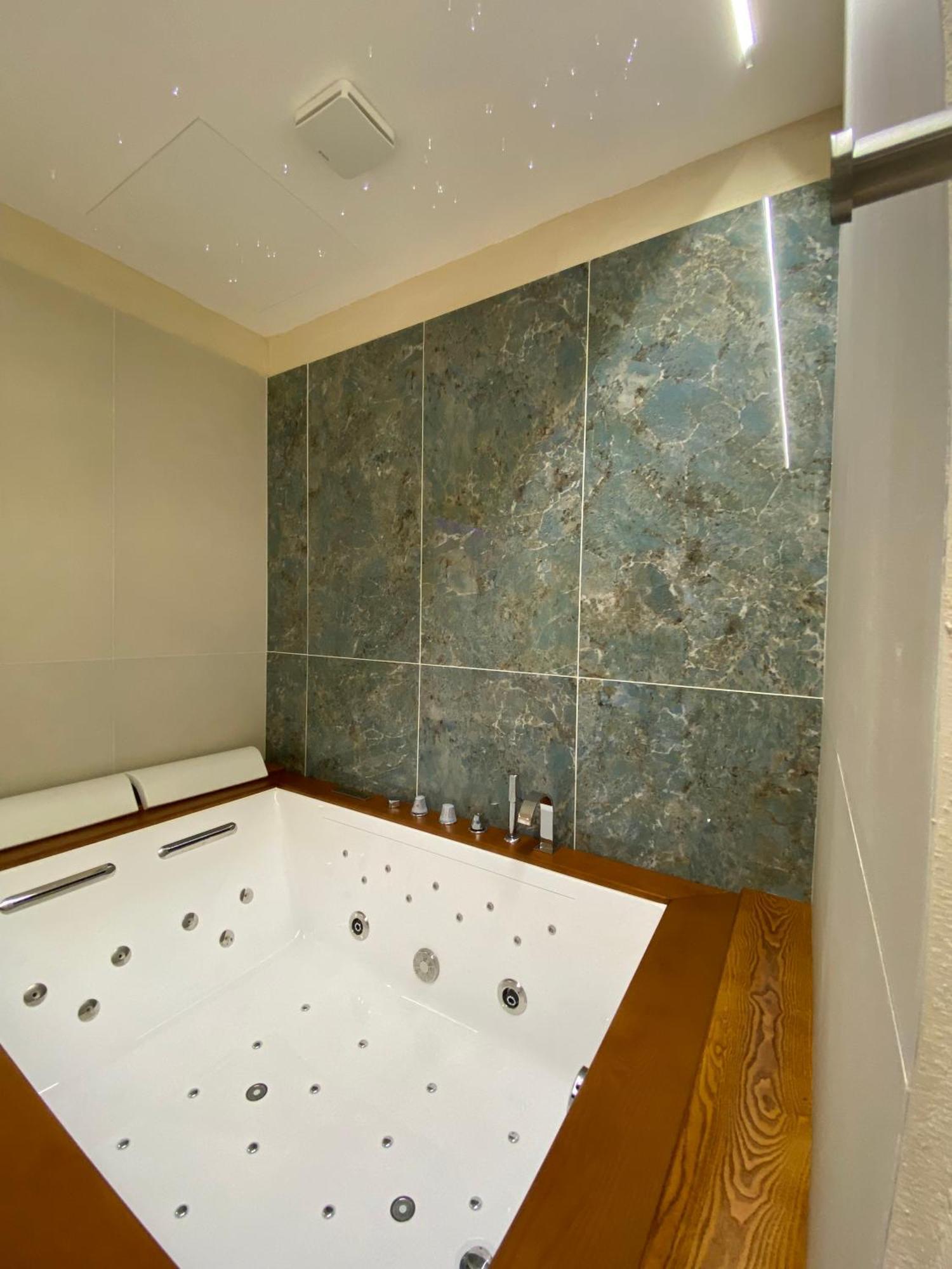 Superior Suite & Apartment カターニア エクステリア 写真