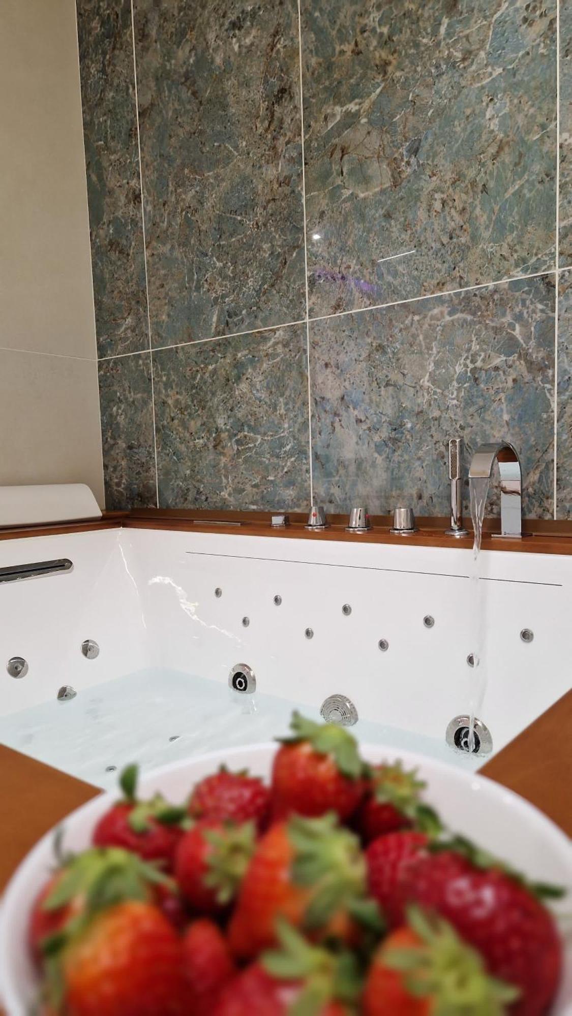 Superior Suite & Apartment カターニア エクステリア 写真